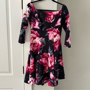 Vince Camuto - Floral Dress